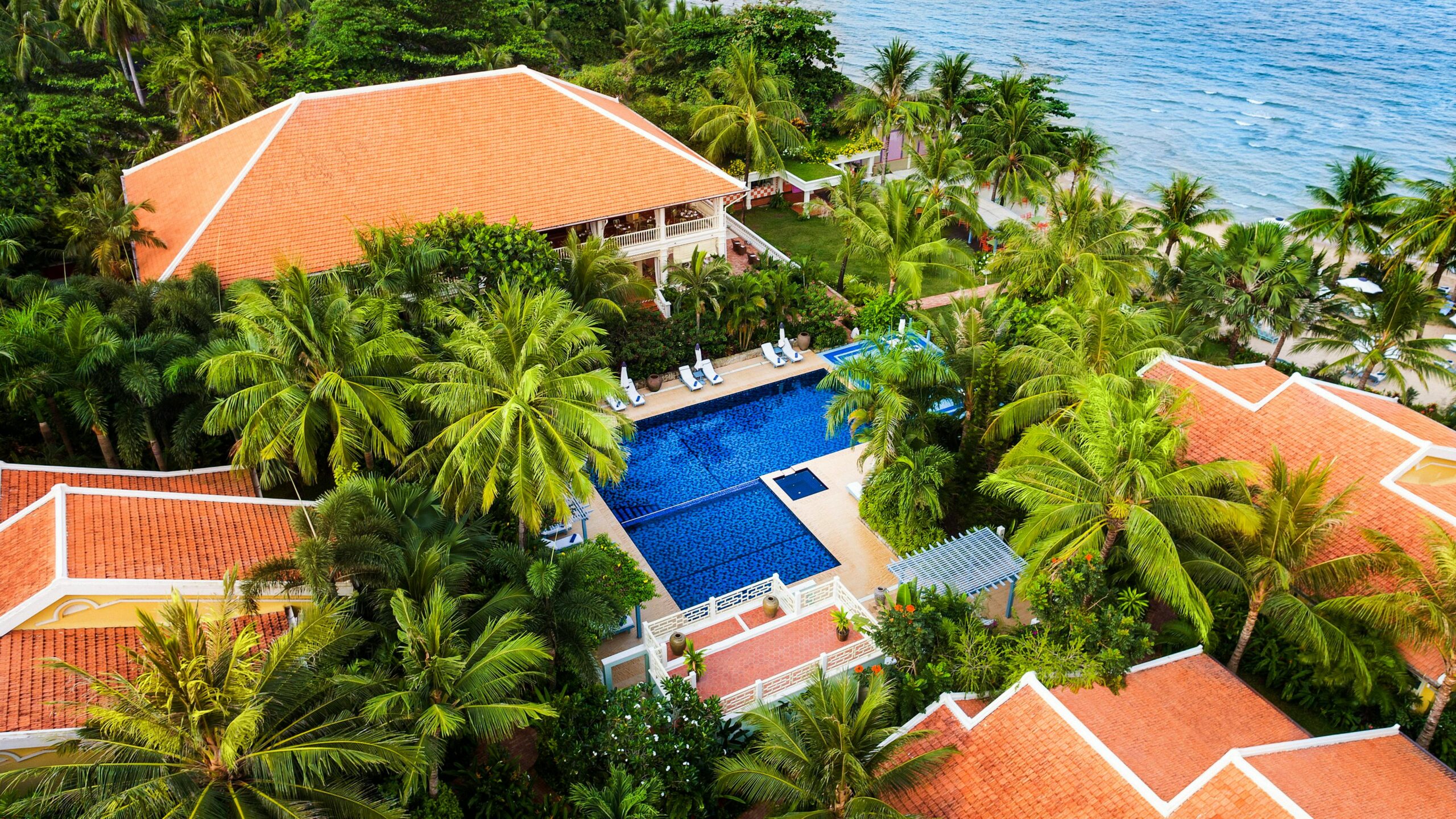 video branding resort