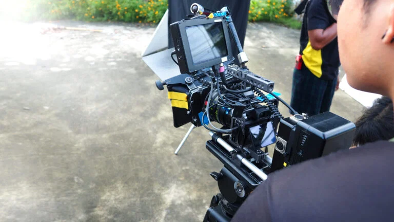 video annual report perusahaan