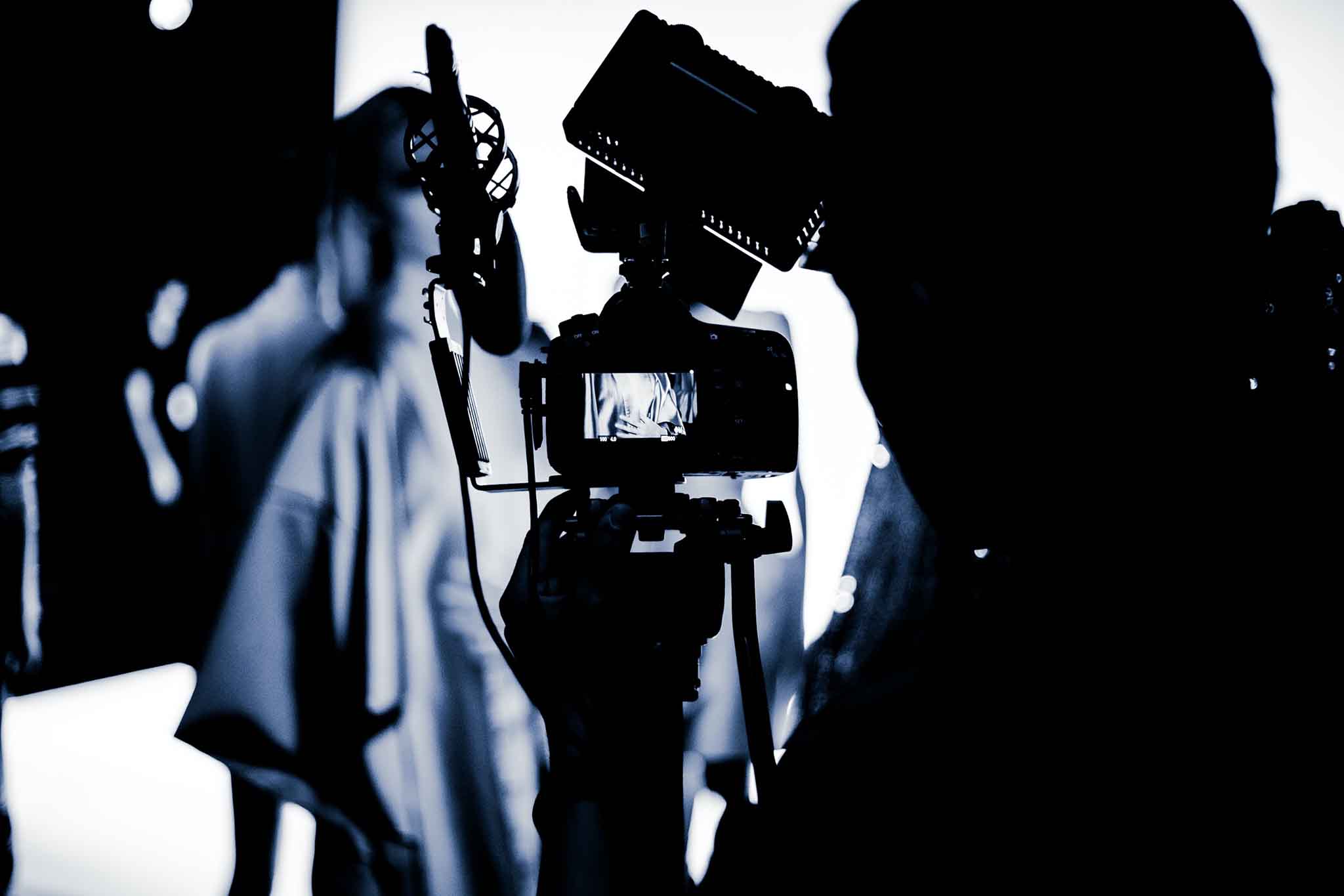 tren video branding modern