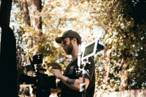 perbedaan video cinematic dan dokumentasi Bromo