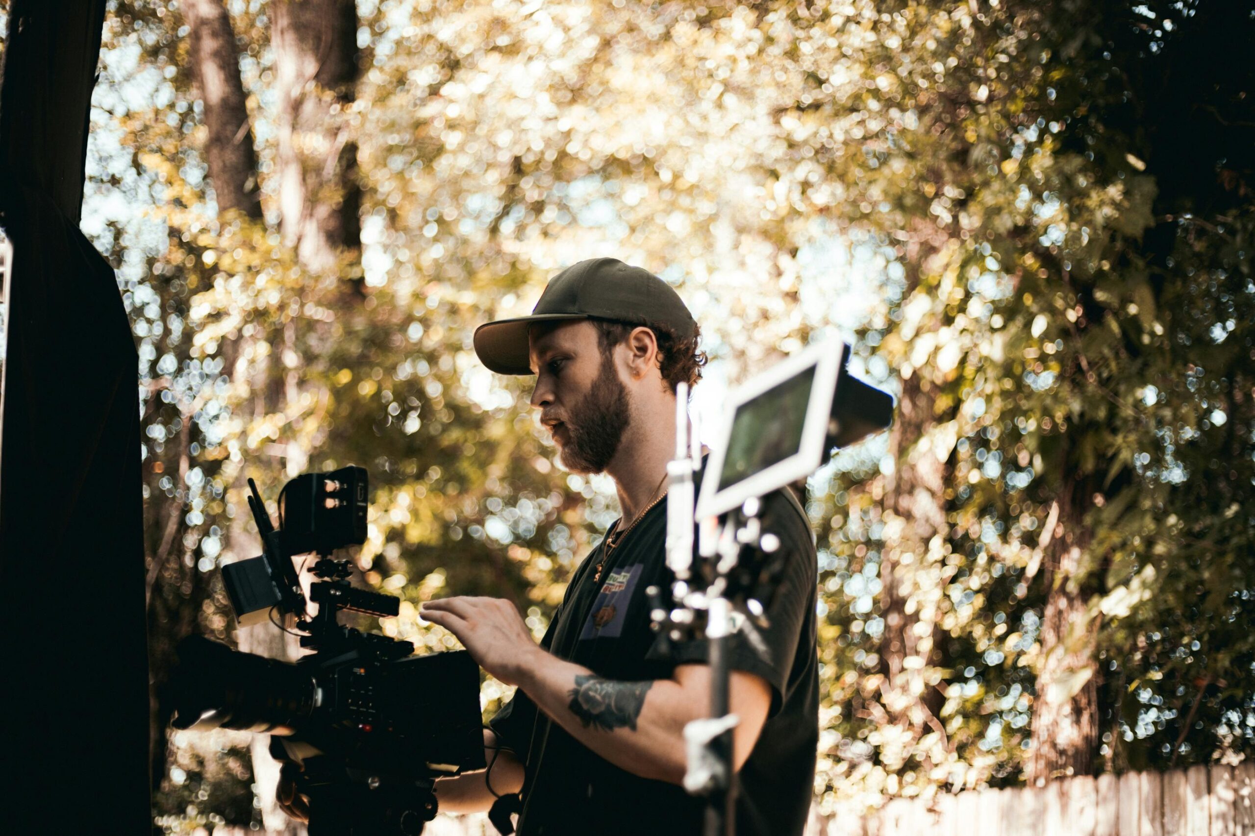 perbedaan video cinematic dan dokumentasi Bromo