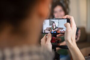 perbedaan jasa video production profesional dan biasa