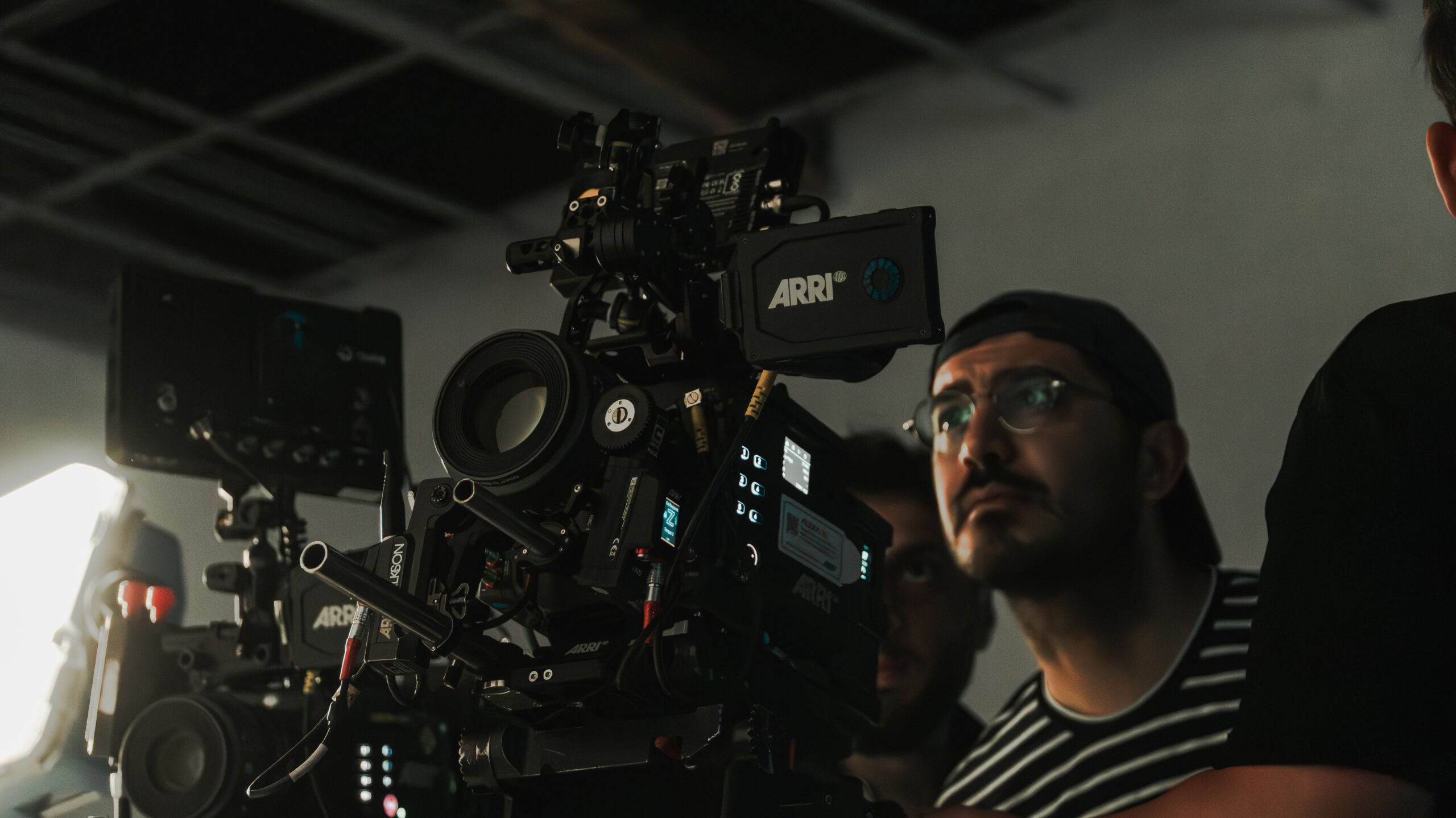cara kerja video production dari awal sampai akhir